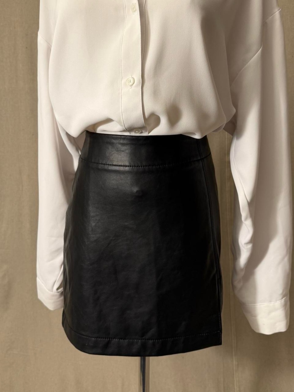 American Eagle faux leather mini skirt